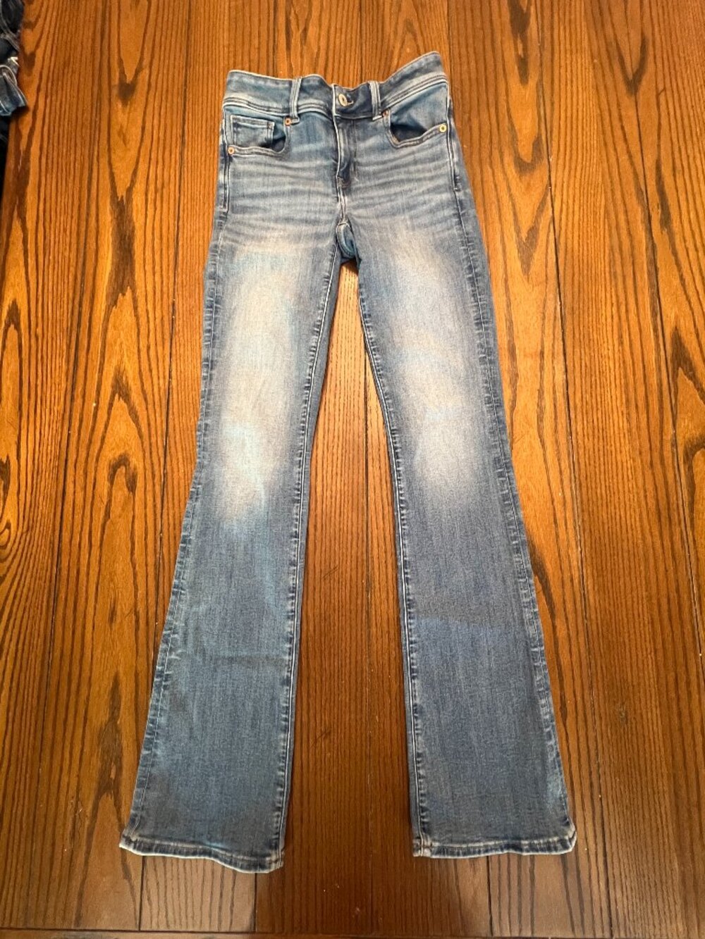 American Eagle Next Level Stretch Kick Boot Jeans Size 2 Long Medium Wash